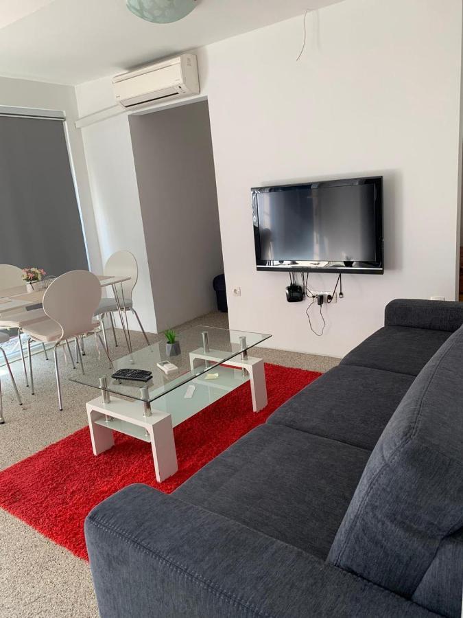 Ferienwohnung Siroki Brijeg Bagian luar foto